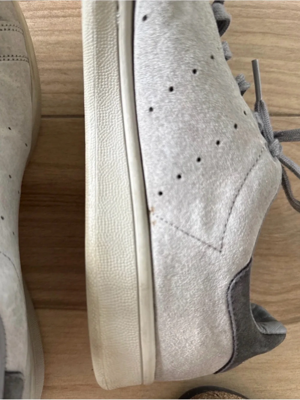 Adidas Stan Smith Men's Suede Gray Low Top Sneakers Streetwear Going Out